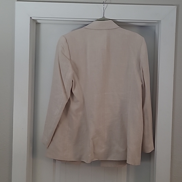Bar III Cream Blazer - Picture 2 of 16